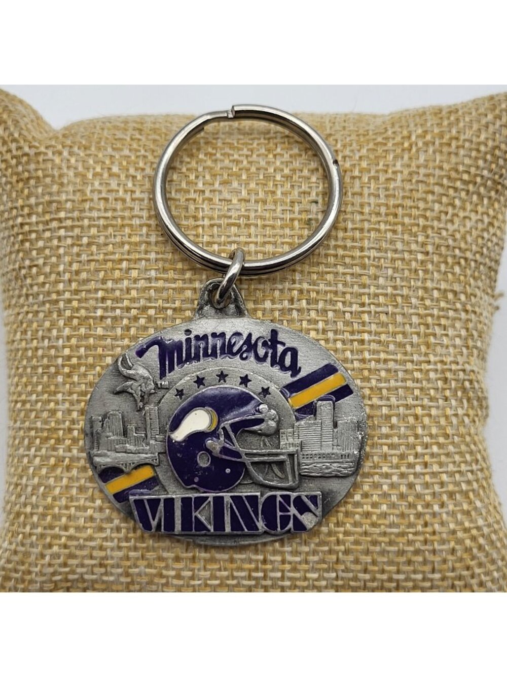 Vtg 1997 Minnesota Vikings Keychain Heavyweight NFL Siskiyou Buckle Co Helmet